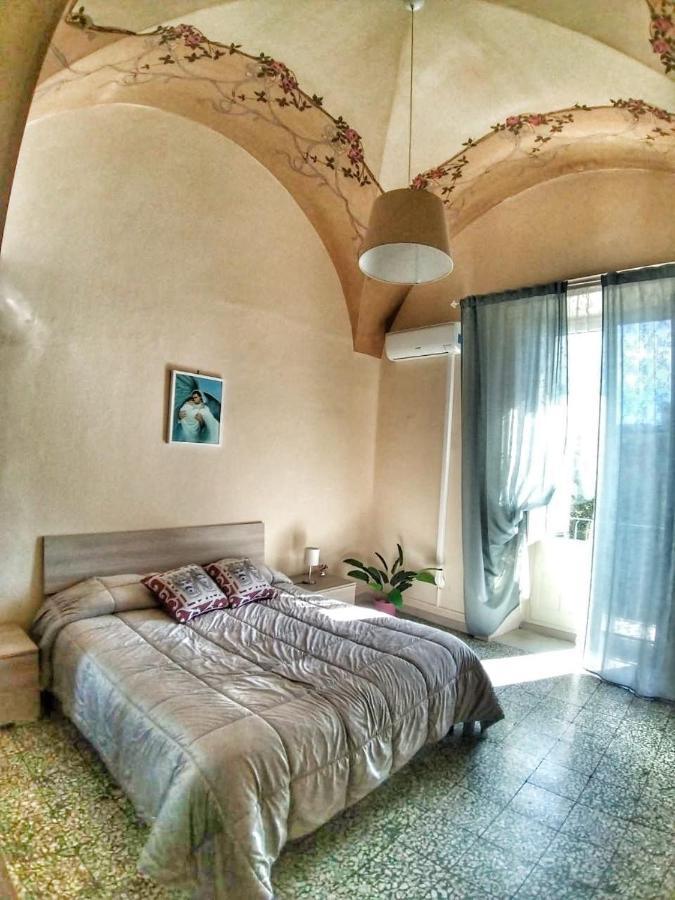 Апартаменты Casa Antonella Ачиреале Экстерьер фото