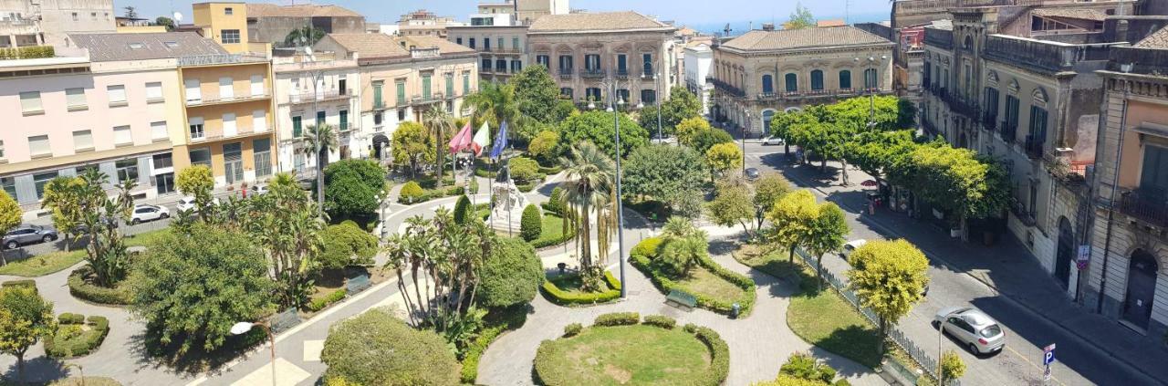 Апартаменты Casa Antonella Ачиреале Экстерьер фото